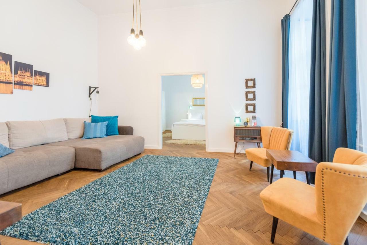 Oasis Apartments - Liberty Square Budapest Kültér fotó